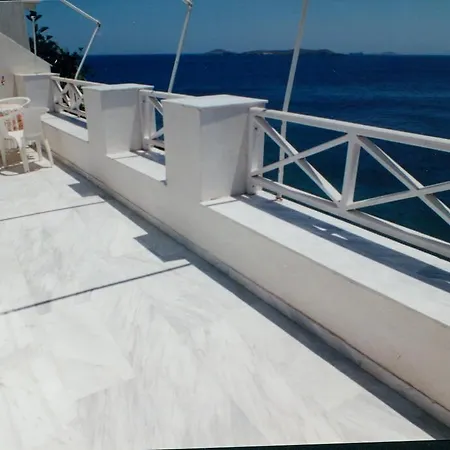 Guest house Sea Colours & Ermoupoli